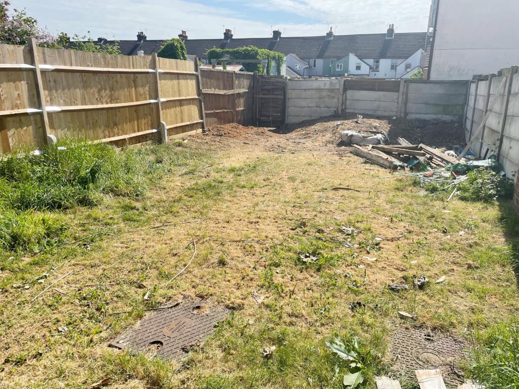 Lot: 119 - LEASEHOLD HOUSE FOR IMPROVEMENT -